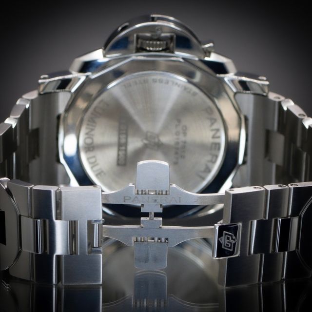 Panerai Luminor Due PAM01124 Image 4